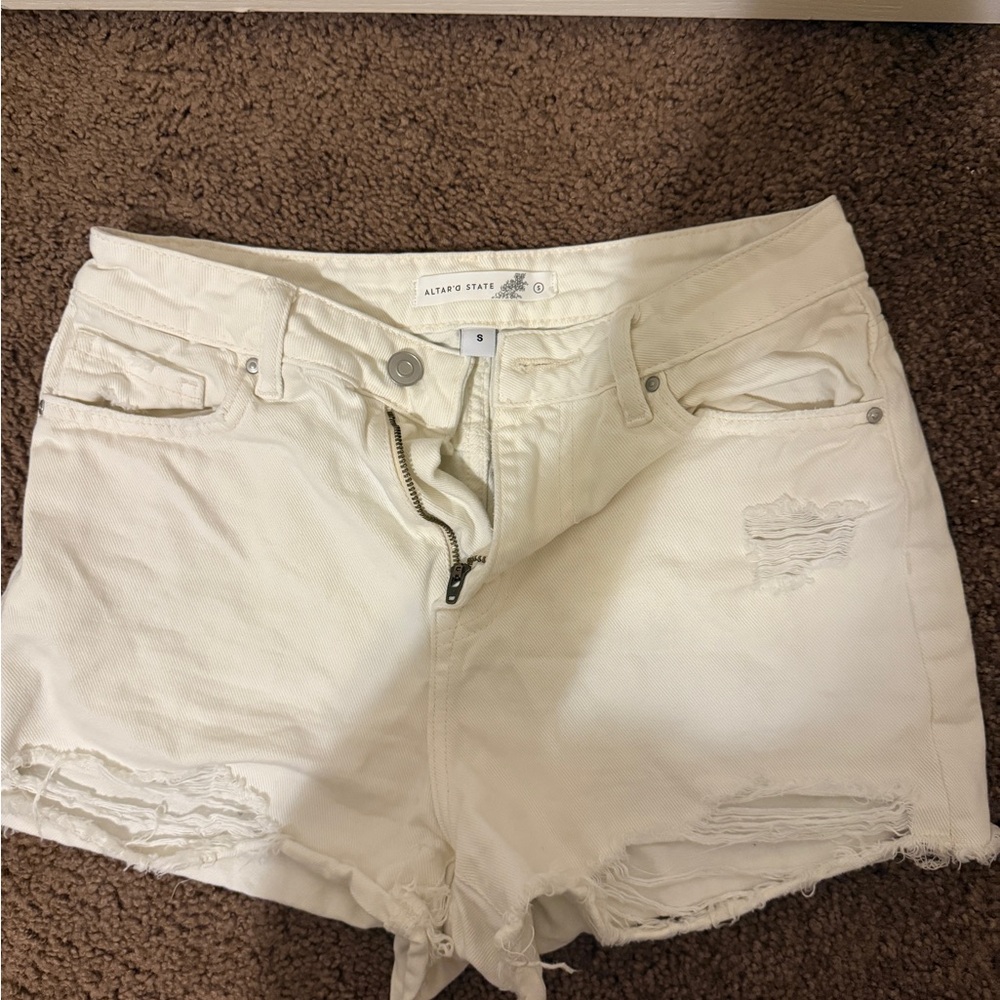 Altar'd State Women's Off-White Jean Shorts